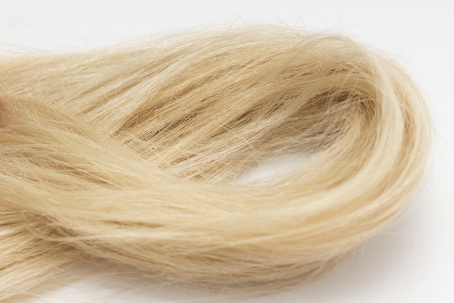 エクステが髪に与える影響とヘアケア方法の記事の説明用画像